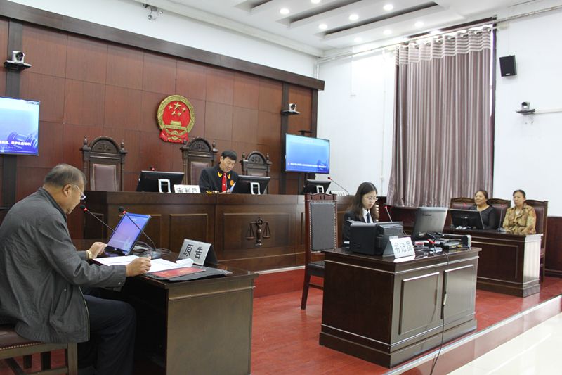 最高法规定：院庭长不得旁听案件合议、签阅裁判文书