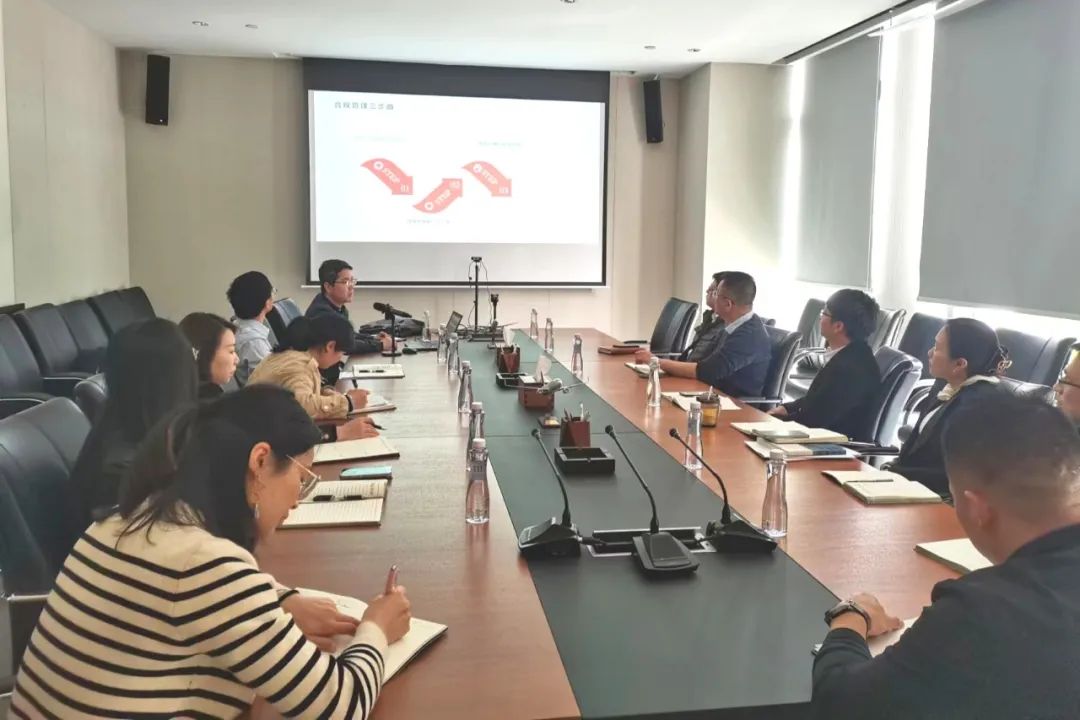 华邦动态 | 朱金龙律师应邀为江西省铁路航空投资集团有限公司开展“贸易业务法律合规与风险防范”专题讲座