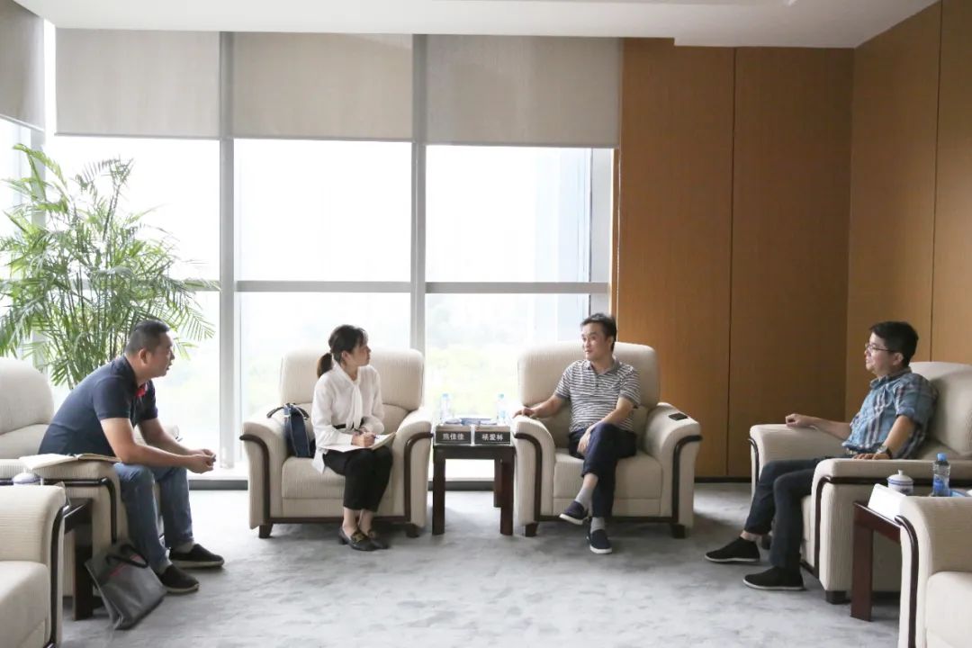 华邦动态｜红谷滩区司法局副局长熊佳佳一行莅临我所调研指导